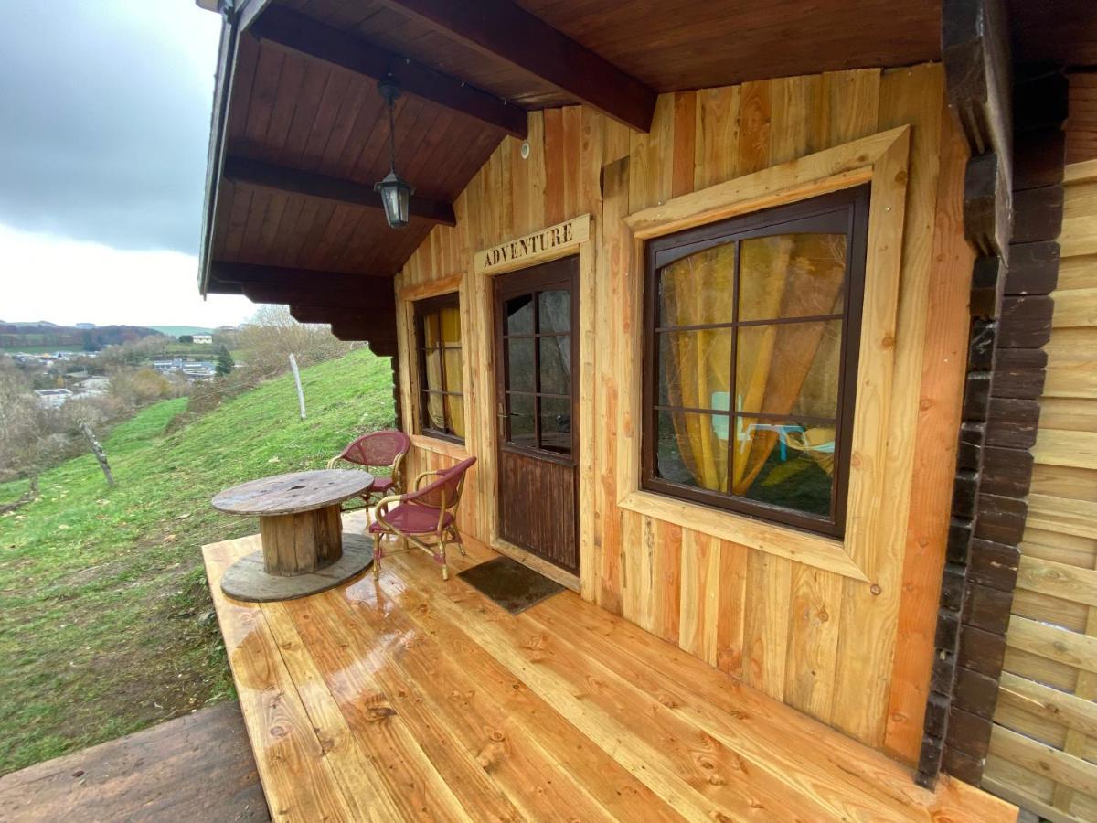 "Le Maloya" Chalets Independants -Chambre Balneo - Relais Motards Lacaune Exterior foto
