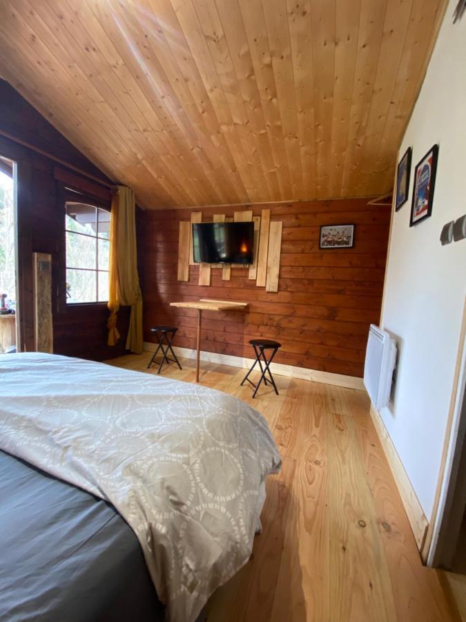 "Le Maloya" Chalets Independants -Chambre Balneo - Relais Motards Lacaune Exterior foto